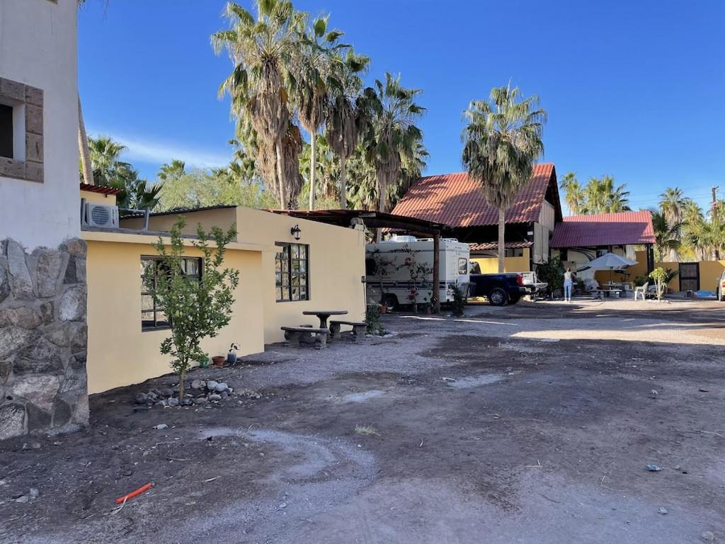 Casa Arroyo At Bajazul Just Steps Of Waterfront And Downtown Vila Loreto  Exterior foto